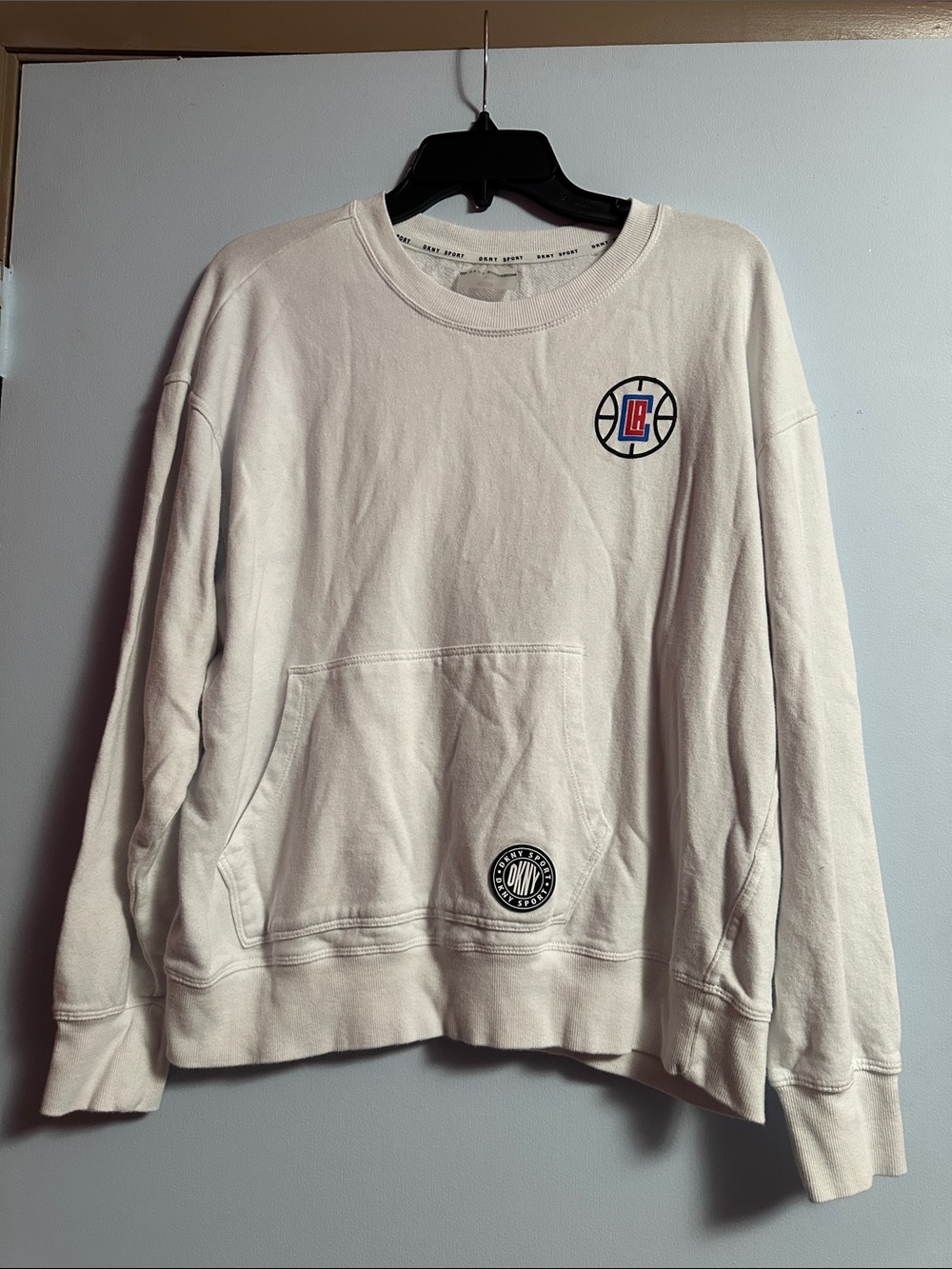 DKNY Sport White LA Clippers Camila Crew Pullover Sweatshirt.
